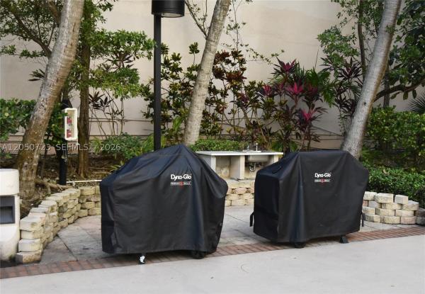 Brickell Key Two, 540 Brickell Key Dr #719, Miami, Florida 33131, image 3