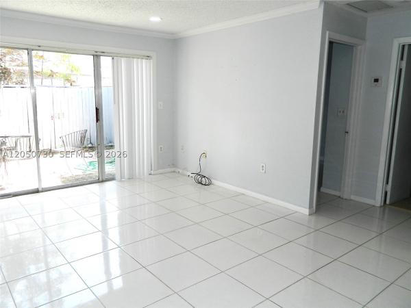Crystal View Townhomes, 899 Crystal Lake Dr, Deerfield Beach, Florida 33064, image 3