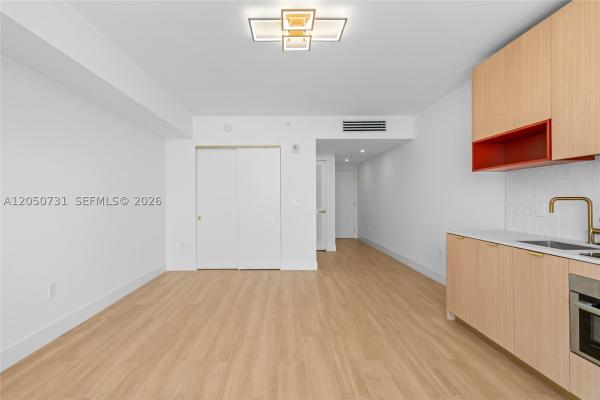 90 NE 32nd St #918, Miami, Florida 33127, image 3