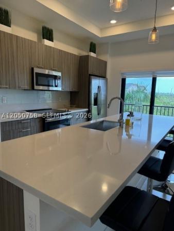 Apex At Park Central, 8031 NW 104th Ave #32, Doral, Florida 33178, image 1