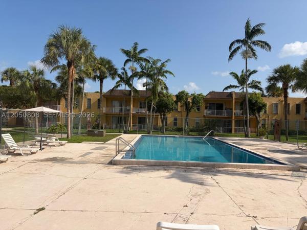 13700 SW 62nd St #143, Unincorporated Dade County, Florida 33183, image 3