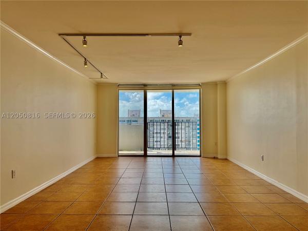 Commodore Plaza Century, 2780 NE 183rd St #2012, Aventura, Florida 33160, image 3