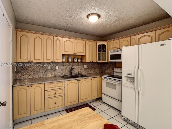 12830 SW 43rd Dr #163-B, Unincorporated Dade County, Florida 33175, image 1