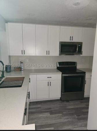 Versailles Gardens, 8000 Fairview Dr #301, Tamarac, Florida 33321, image 2