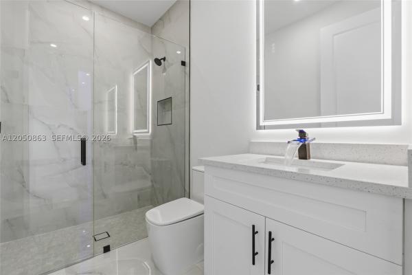 1030 NE 2nd Ave, Cape Coral, Florida 33909, image 3