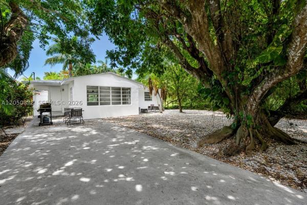 Poinciana Park, 230 NE 2nd Pl, Dania Beach, Florida 33004, image 3