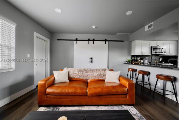 Park Place, 609 NE 13th Ave #302, Fort Lauderdale, Florida 33304, image 2