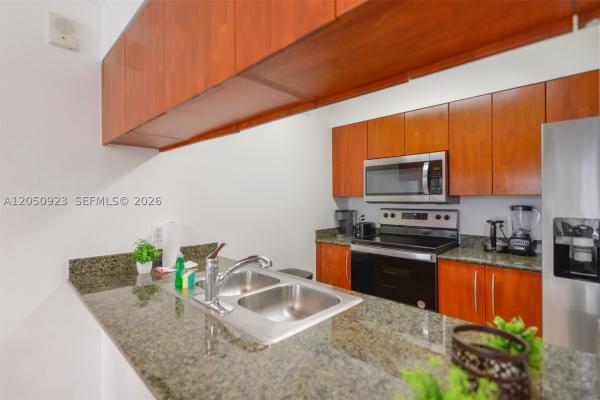 The Club At Brickell Bay, 1200 Brickell Bay Dr #2324, Miami, Florida 33131, image 2