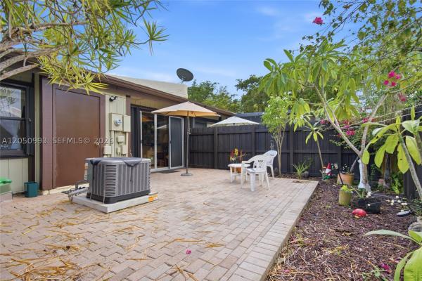 Cedarwoods At Pembroke Lakes, 10231 Buttercup Ct, Pembroke Pines, Florida 33026, image 1