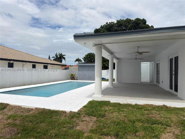 13895 SW 22nd St, Unincorporated Dade County, Florida 33175, image 1