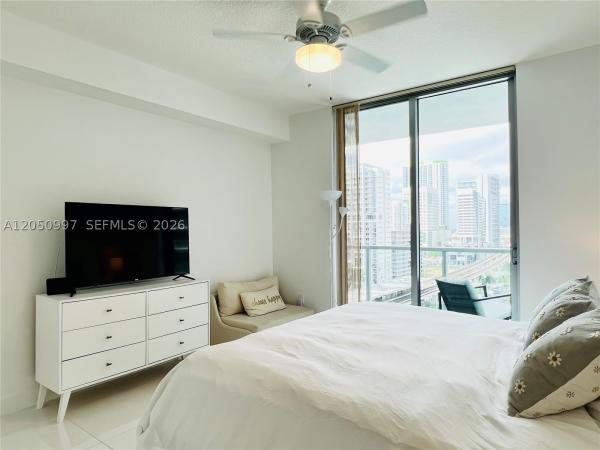 Axis On Brickell South, 79 SW 12th St #1510-S, Miami, Florida 33130, image 2