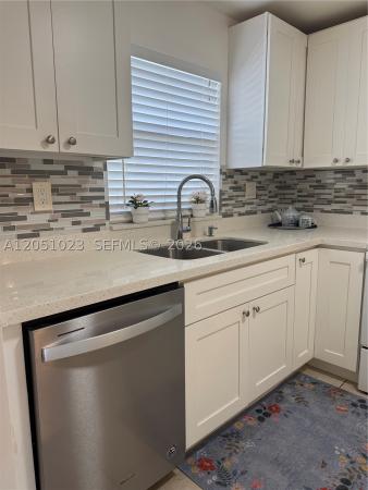 Sunrise Lakes 3, 9540 Sunrise Lakes Blvd #208, Sunrise, Florida 33322, image 1