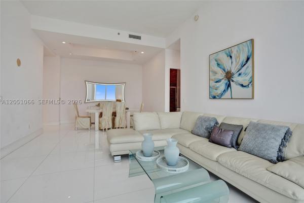Tdr Tower 1, 16001 Collins Ave #4305, Sunny Isles Beach, Florida 33160, image 3