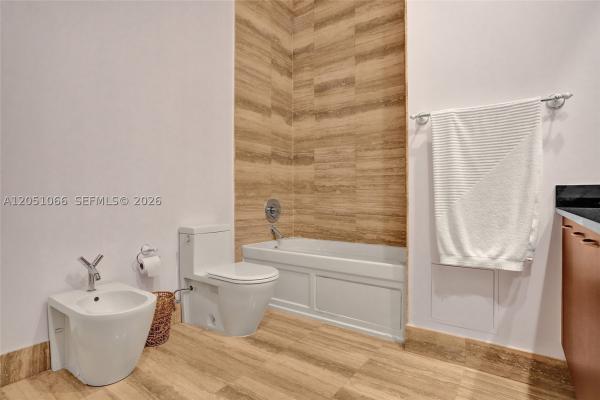 Tdr Tower 1, 16001 Collins Ave #4305, Sunny Isles Beach, Florida 33160, image 2