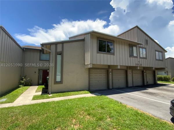 Habitat 2, 2215 NW 59th Ave #72-E, Lauderhill, Florida 33313, image 3