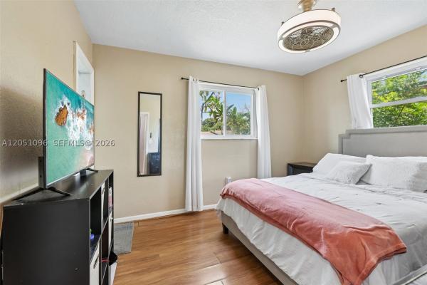 Boulevard Heights, 250 N 66th Ave, Hollywood, Florida 33024, image 2