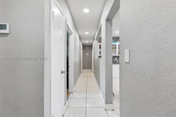 Boulevard Heights, 250 N 66th Ave, Hollywood, Florida 33024, image 1