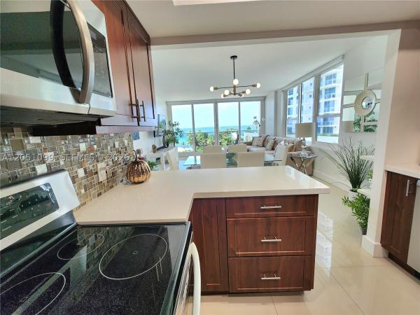 The Alexander Towers, 3505 S Ocean Dr #521, Hollywood, Florida 33019, image 3