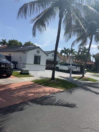 15921 SW 82nd St, Unincorporated Dade County, Florida 33193, image 2
