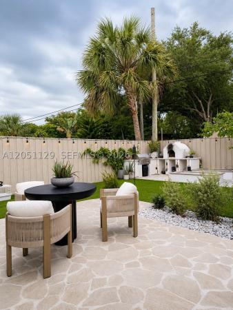 Sherwood Forest, 1713 SW 10th Ct, Fort Lauderdale, Florida 33312, image 2