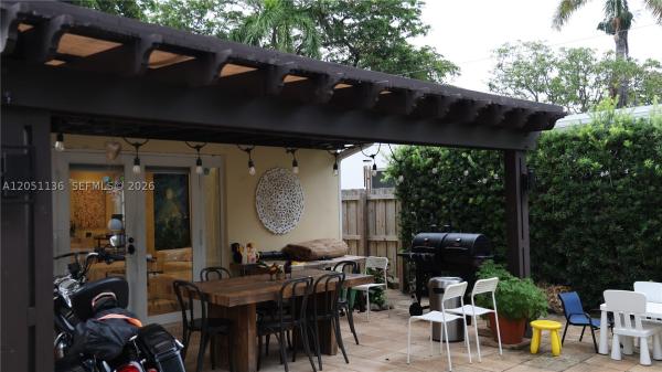Hollywood Homesites High School, 1406 Coolidge St, Hollywood, Florida 33020, image 2