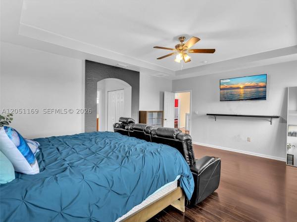 Sport Acres, 912 NW 204th St, Miami Gardens, Florida 33169, image 2