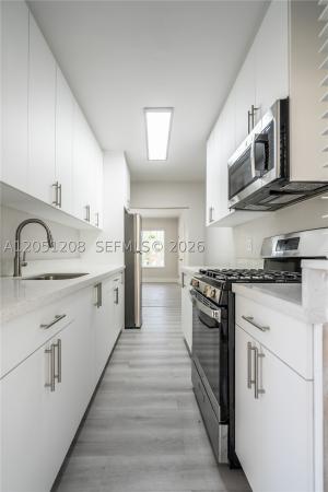 2416 Flamingo Dr #2, Miami Beach, Florida 33140, image 3