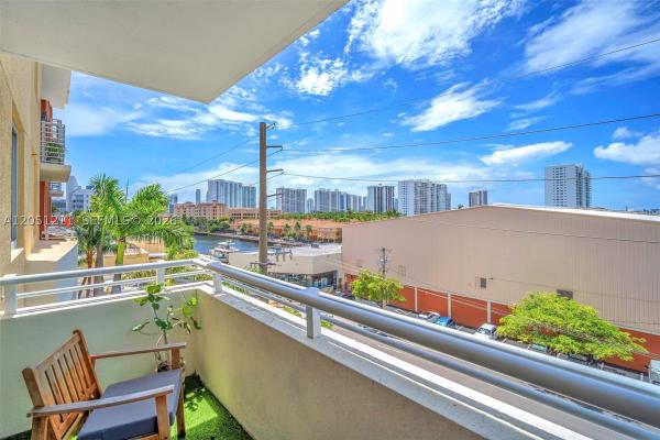 Venture At Aventura East, 18800 NE 29th Ave #517, Aventura, Florida 33180, image 3