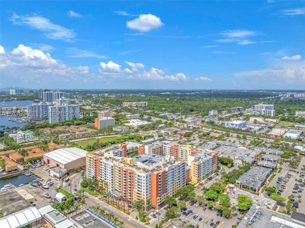 Venture At Aventura East, 18800 NE 29th Ave #517, Aventura, Florida 33180, image 2