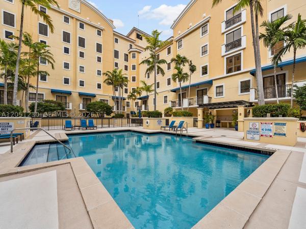 8390 SW 72nd Ave #702, Unincorporated Dade County, Florida 33143, image 2