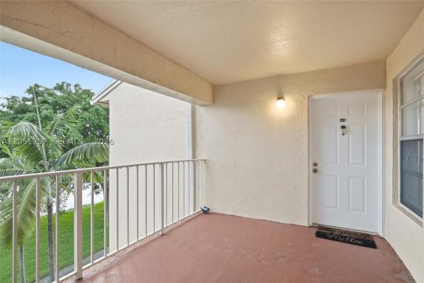 15330 SW 106th Ter #915, Unincorporated Dade County, Florida 33196, image 3