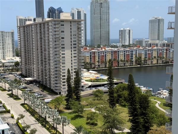 Winston Towers 500, 301 174th St #1907, Sunny Isles Beach, Florida 33160, image 1