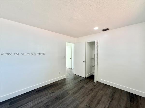 Hialeah Park, 685 SE Park Dr, Hialeah, Florida 33010, image 3