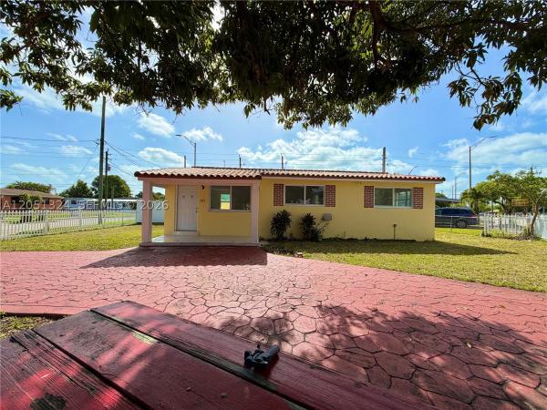 Hialeah Park, 685 SE Park Dr, Hialeah, Florida 33010, image 1