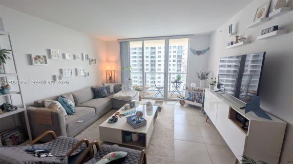 The Mark On Brickell, 1155 Brickell Bay Dr #2508, Miami, Florida 33131, image 3