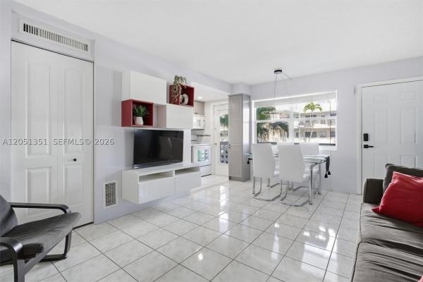 Ambassador South, 3133 S Ocean Dr #218, Hallandale Beach, Florida 33009, image 3