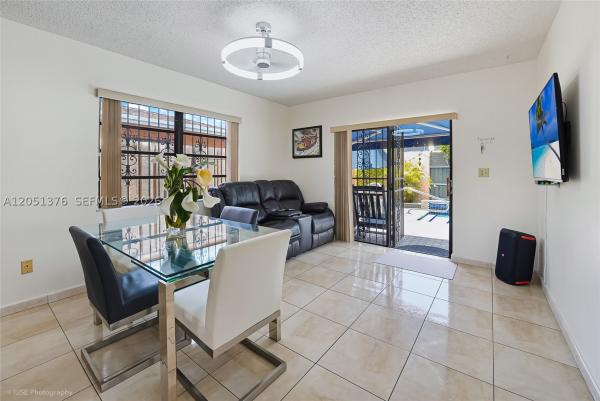 Mango Hill, 4001 W 10th Ct, Hialeah, Florida 33012, image 2