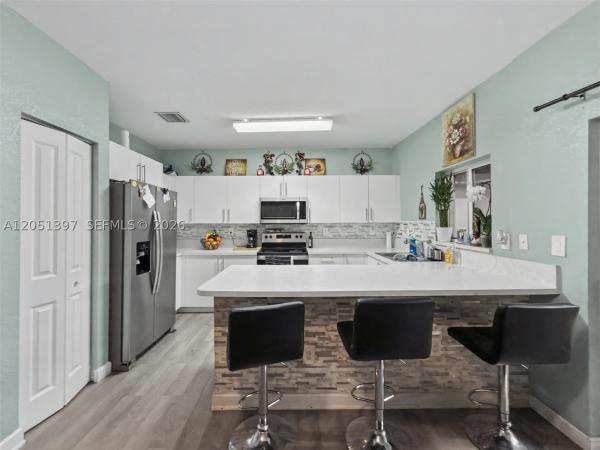 Forest Park Villas, 396 NW 12th Pl, Florida City, Florida 33034, image 3