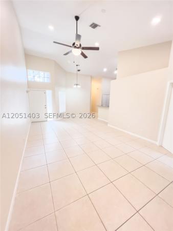 Cache, 8723 Forest Hills Blvd, Coral Springs, Florida 33065, image 3