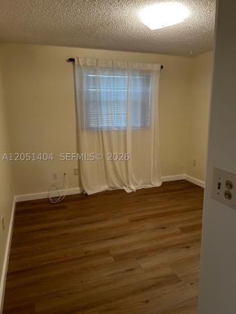 6524 NW 188th Ln, Hialeah, Florida 33015, image 2