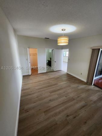 6524 NW 188th Ln, Hialeah, Florida 33015, image 1