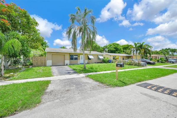 North Lauderdale Village, 304 SW 77th Ter, North Lauderdale, Florida 33068, image 1