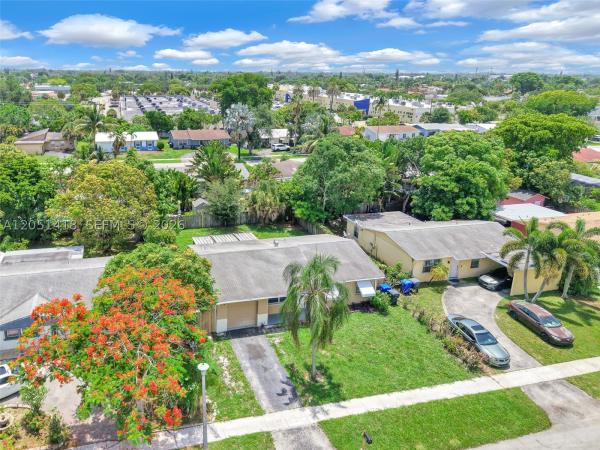 North Lauderdale Village, 304 SW 77th Ter, North Lauderdale, Florida 33068, image 3