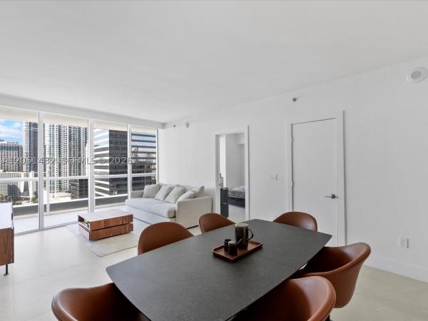 Icon Brickell Tower 2, 495 Brickell Ave #2305, Miami, Florida 33131, image 2