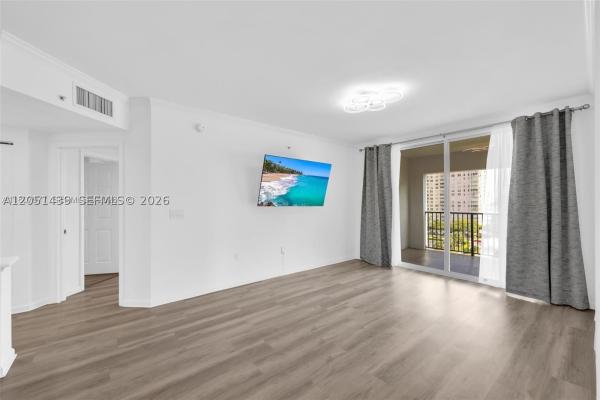 Porto Bellagio, 17150 N Bay Rd #2814, Sunny Isles Beach, Florida 33160, image 3