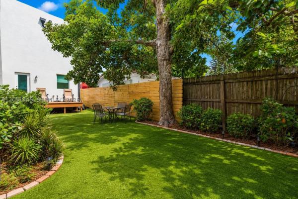 Shenandoah, 1636 SW 9th St, Miami, Florida 33135, image 1