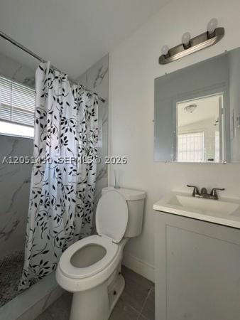 Sunshine Manor, 2628 Fletcher Ct, Hollywood, Florida 33020, image 2