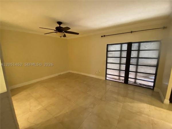 Loch Lomond East, 16100 Kilmarnock Dr, Miami Lakes, Florida 33014, image 3