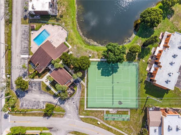 Deerlake Villas, 9260 NW 16th St ##9260, Pembroke Pines, Florida 33024, image 3