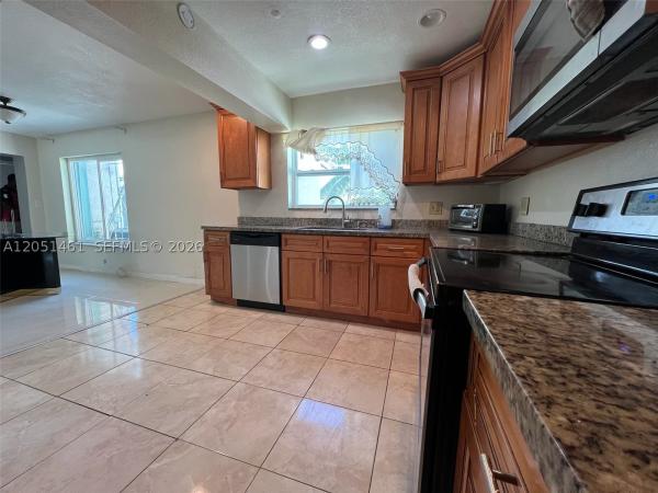 Miramar Tropical, 7531 Shalimar St, Miramar, Florida 33023, image 1